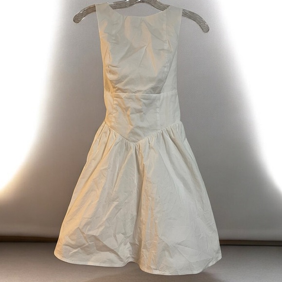 wild fable Dresses & Skirts - WILD FABLE White Mini Dress A-line Open Back White Bow NWOT Size Xs